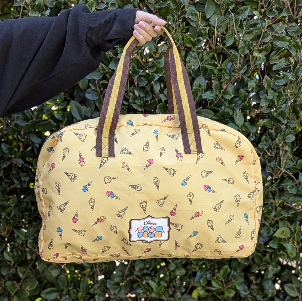 Disney ”Tsum Tsum” Duffel Bag
